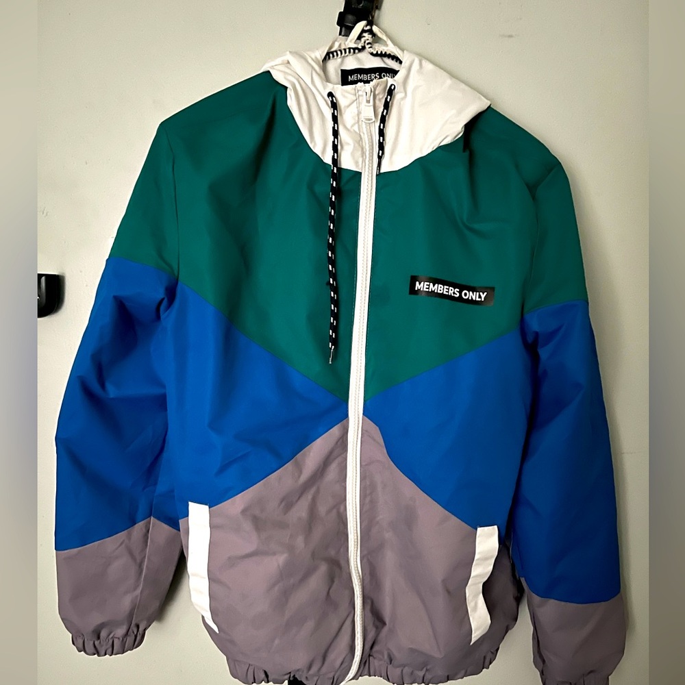 Members only windbreaker size small